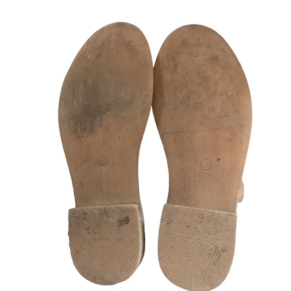 EUC by Cisco Kids tan Boots By Seven. Low-cut bootie that zips on the side. - Picture 3 of 7